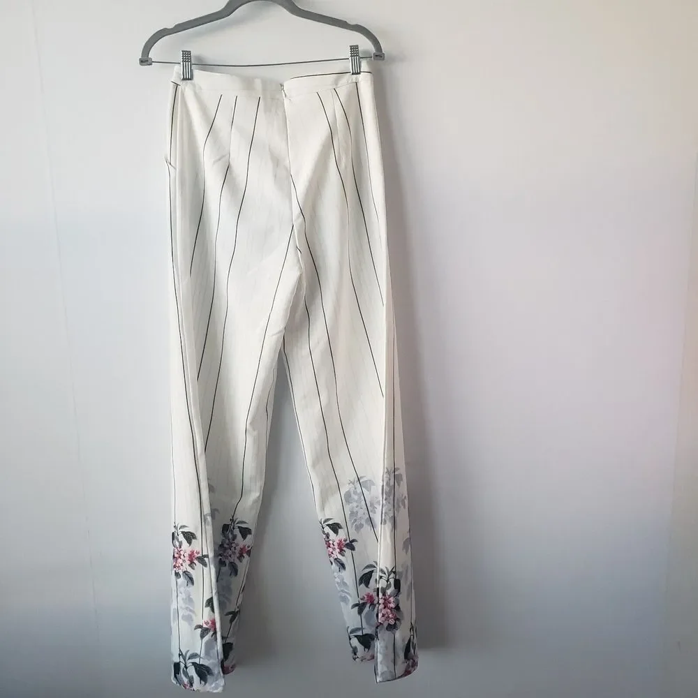 L'Atiste‎ by amy Pinstripe Pant with Floral Border Print size M